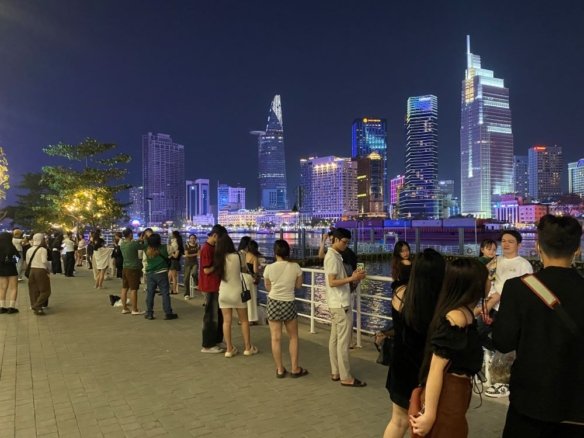 Công viên ven sông Sài Gòn tại homesgreens.com