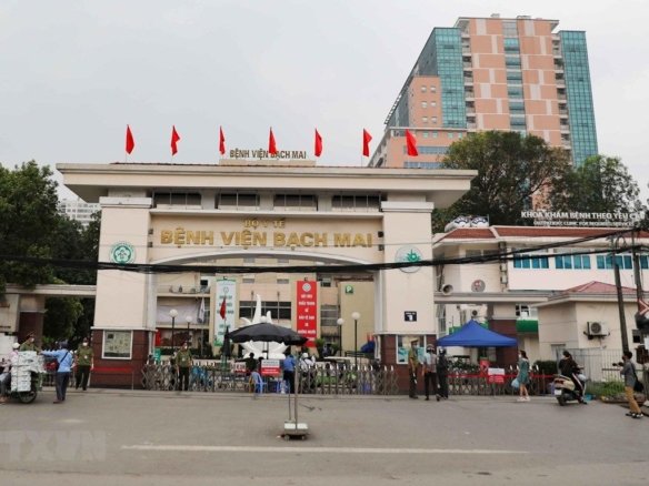 bệnh viện Bạch Mai Hà Nội từ homesgreens.com
