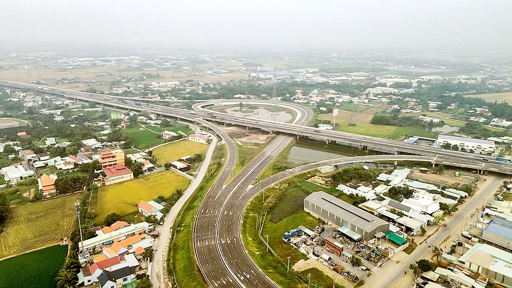 vành đai 3 hồ chí minh long anh từ homesgreens.com