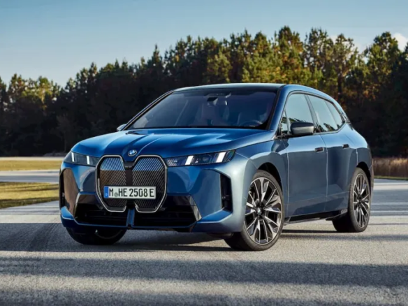 BMW iX 2026 từ homesgreens.com