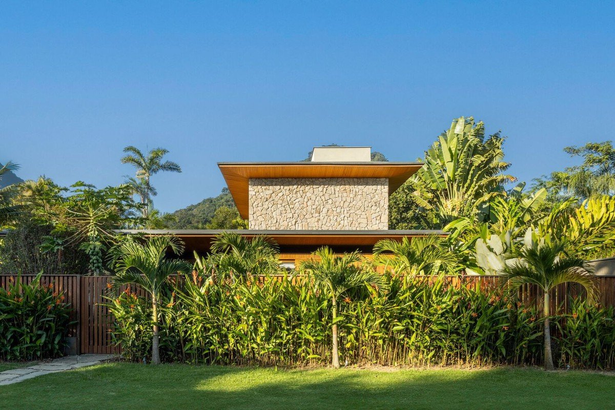 thiết kế độc đáo ven biển từ homesgreens.com