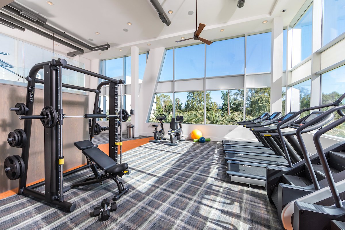 Phòng Gym & Yoga hiện đại The TEN